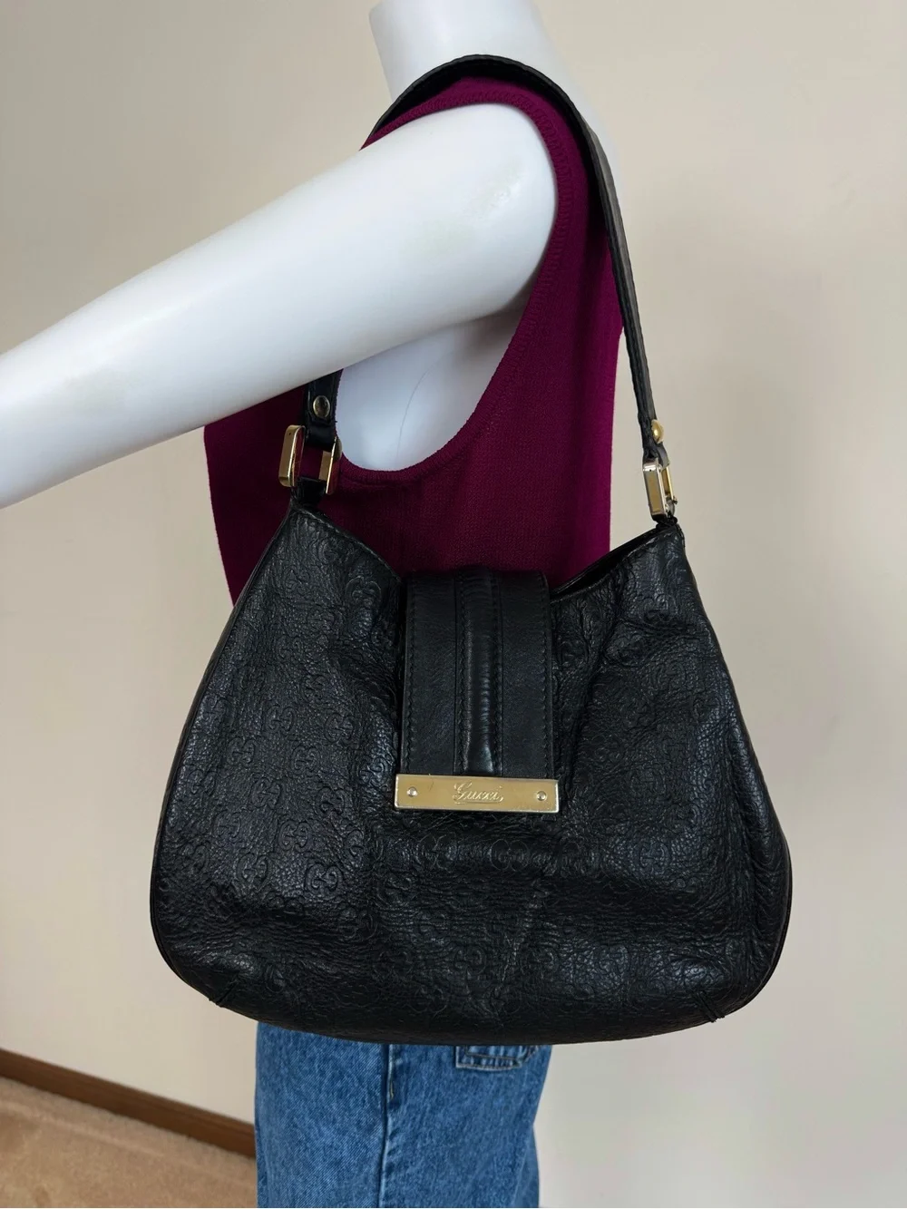 Gucci New Web Hobo Bag Nero Black Guccissima Embossed Leather